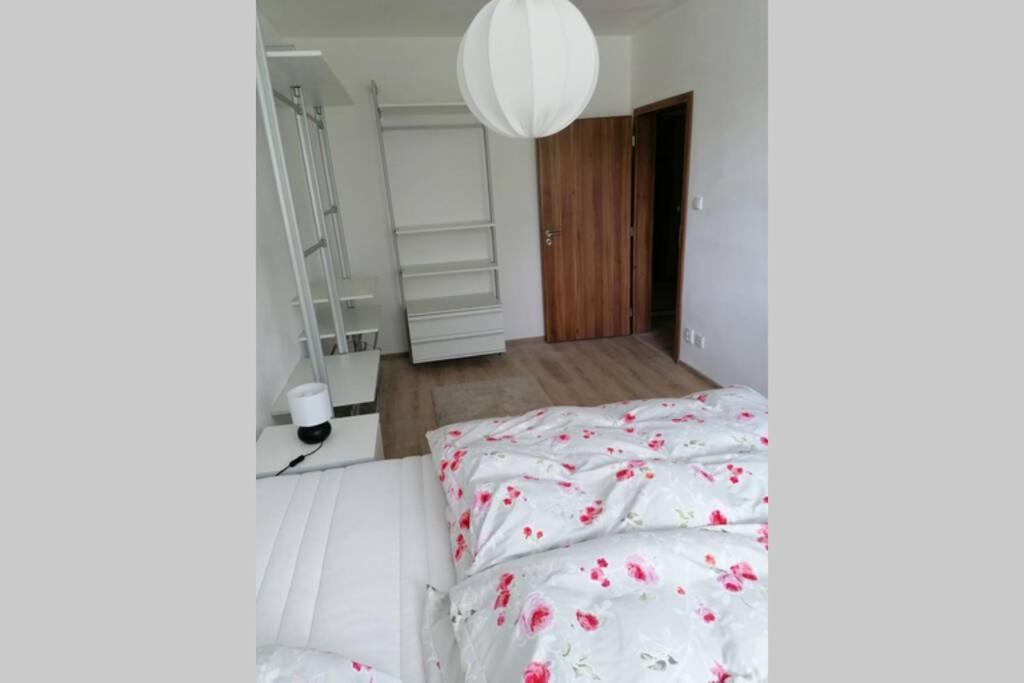 Apartmán blízko hlavnej stanice a centra mesta Bardejov Exterior foto